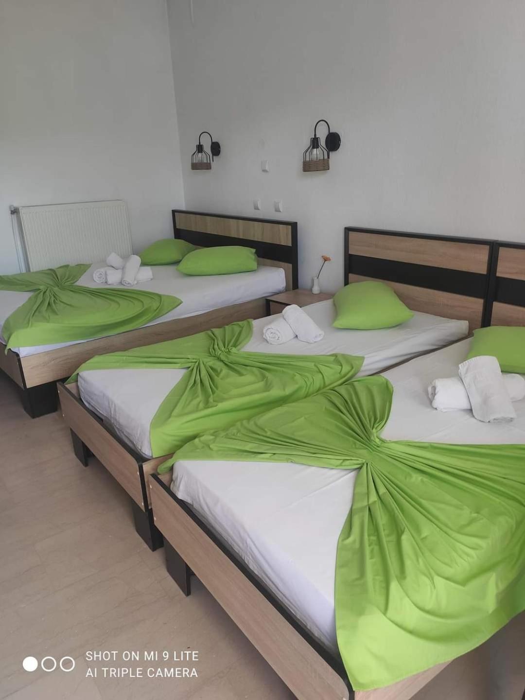 Guesthouse Zografia Врасна Екстериор снимка