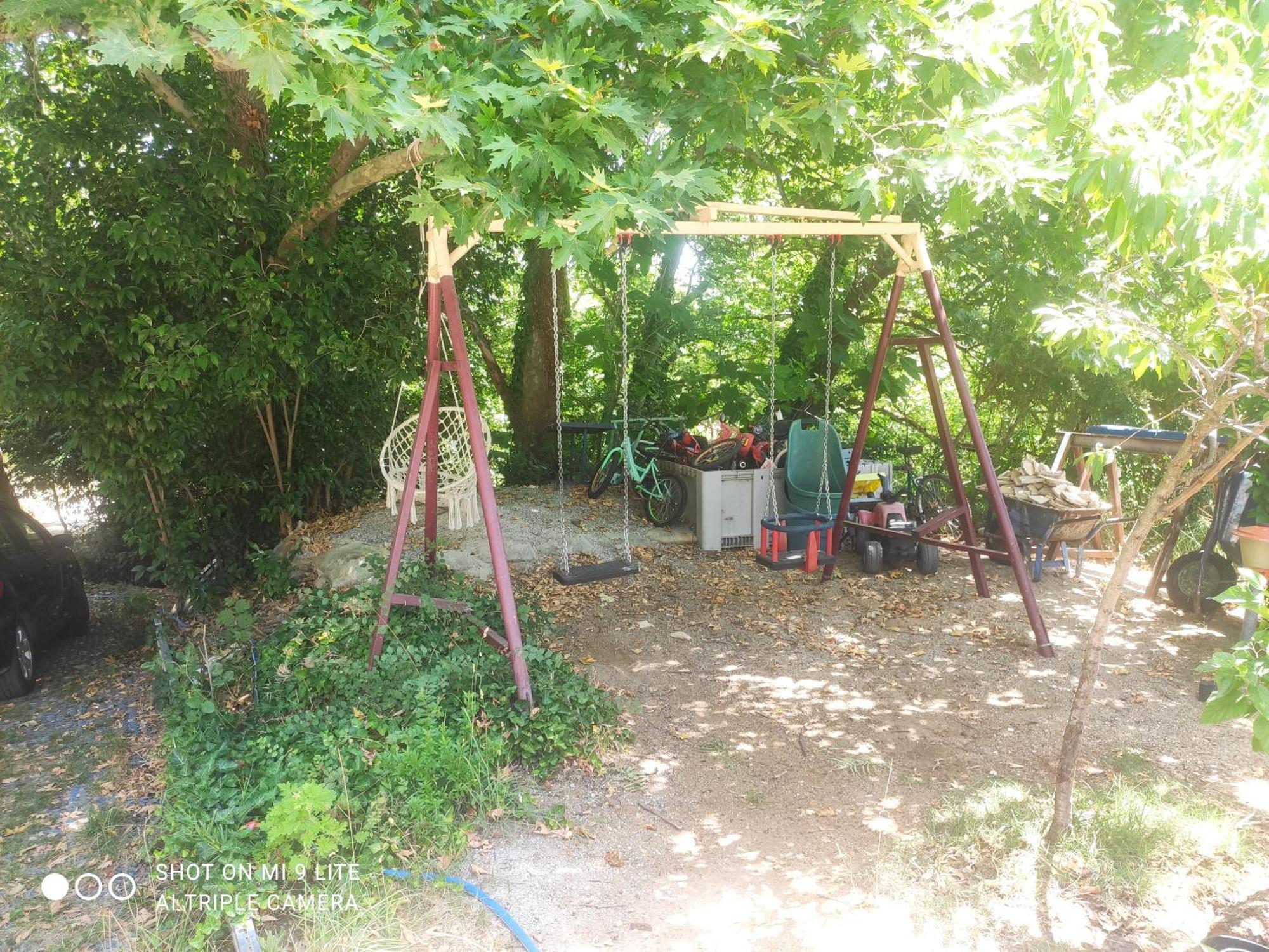 Guesthouse Zografia Врасна Екстериор снимка