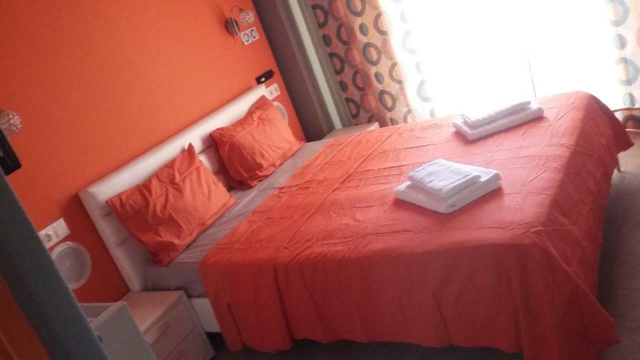 Guesthouse Zografia Врасна Екстериор снимка
