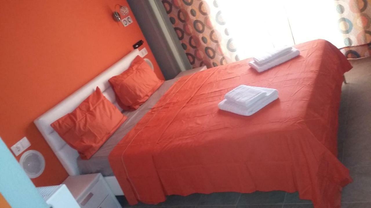 Guesthouse Zografia Врасна Екстериор снимка